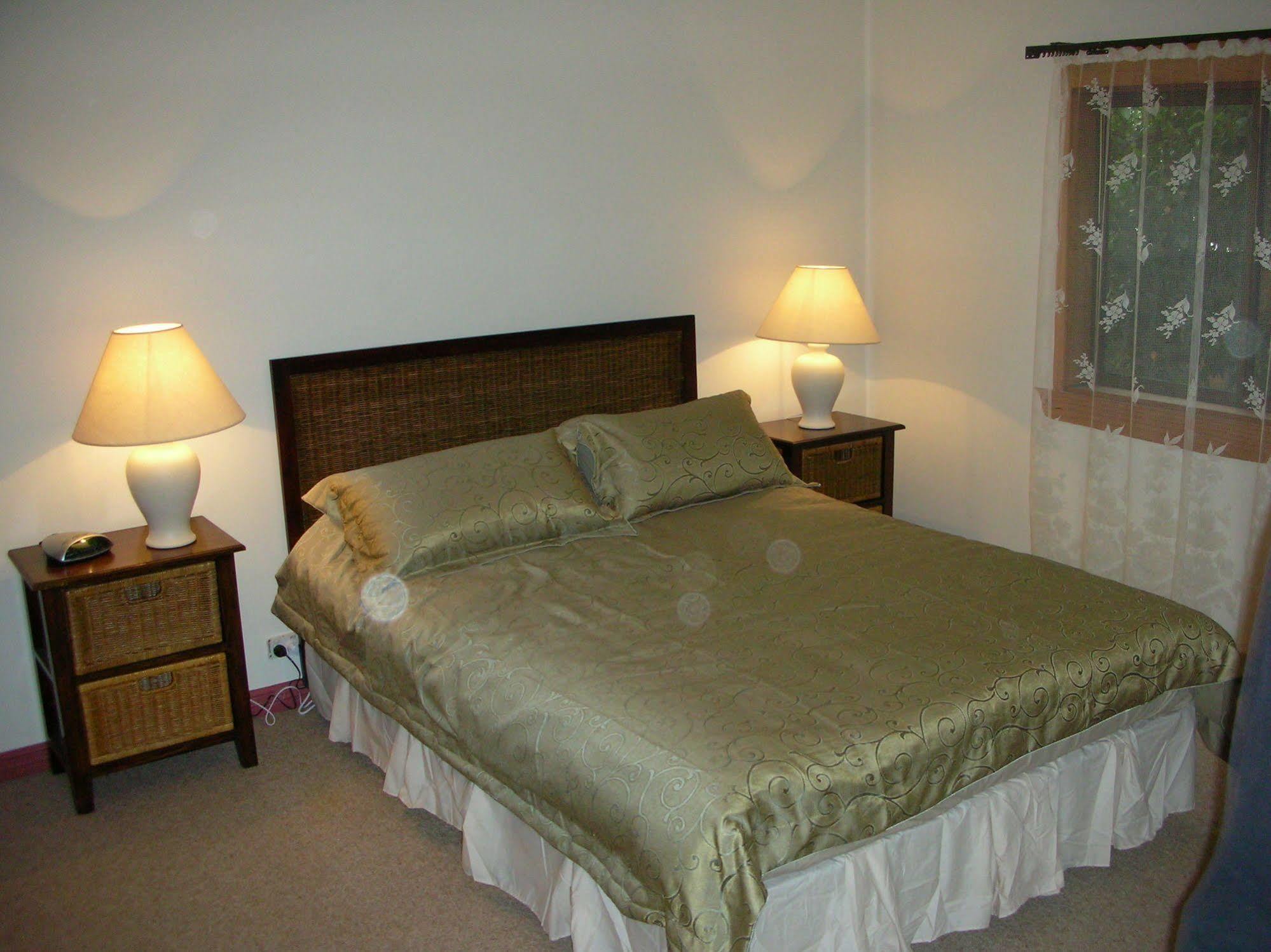 Cedar Cottages Blackmans Bay Екстер'єр фото