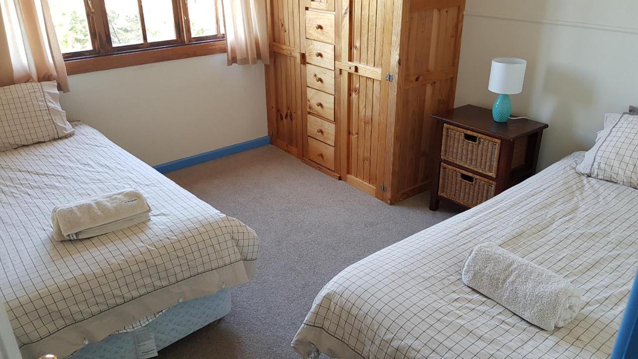 Cedar Cottages Blackmans Bay Екстер'єр фото