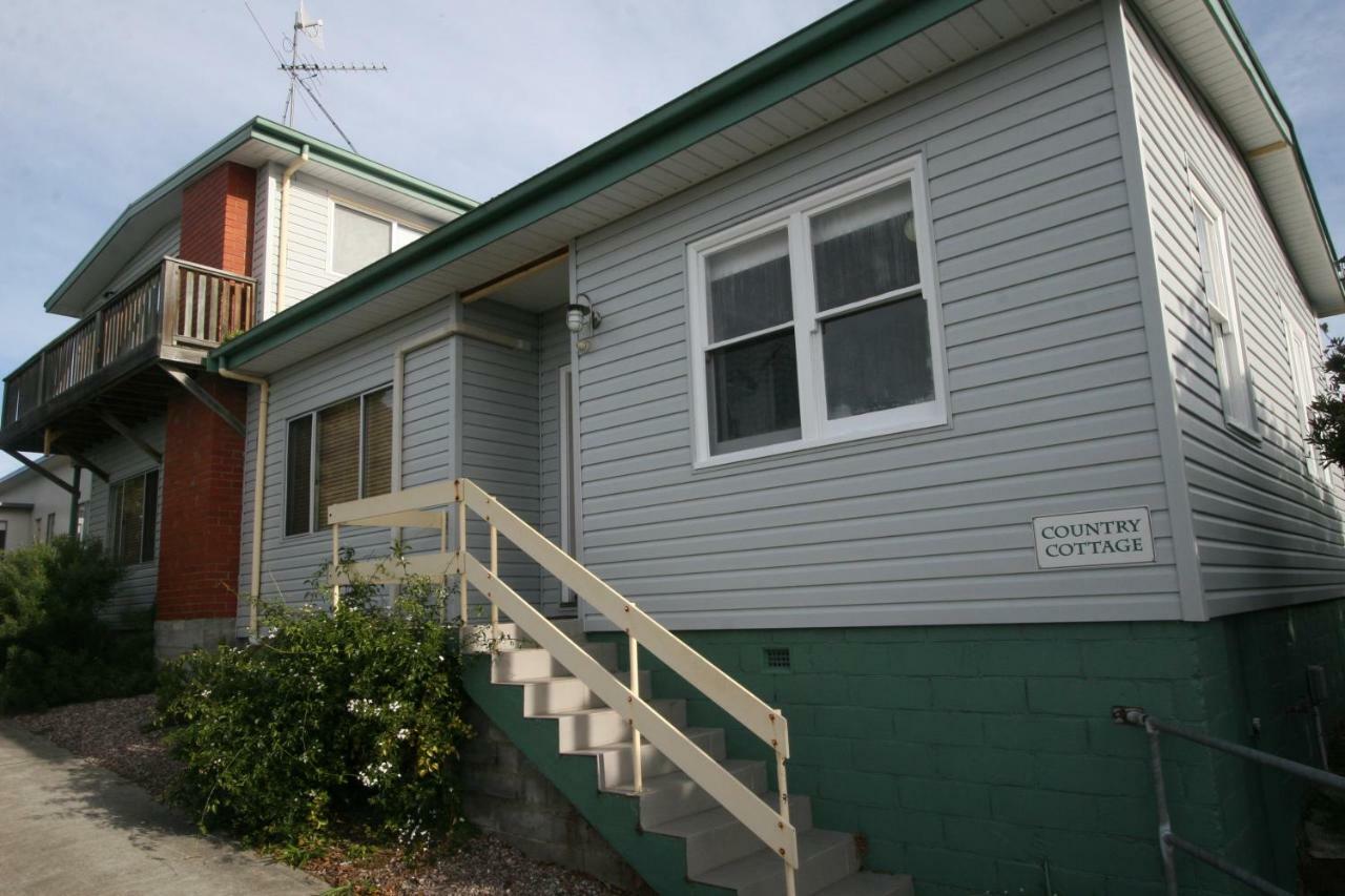 Cedar Cottages Blackmans Bay Екстер'єр фото